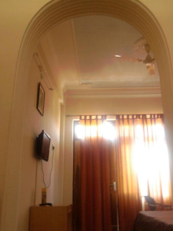 Sapphire Inn Bhīm Tāl Екстериор снимка