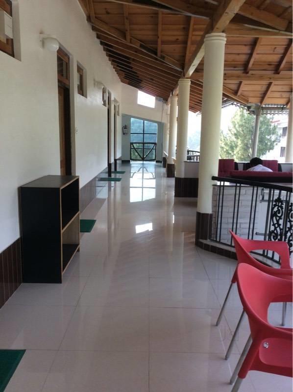 Sapphire Inn Bhīm Tāl Екстериор снимка